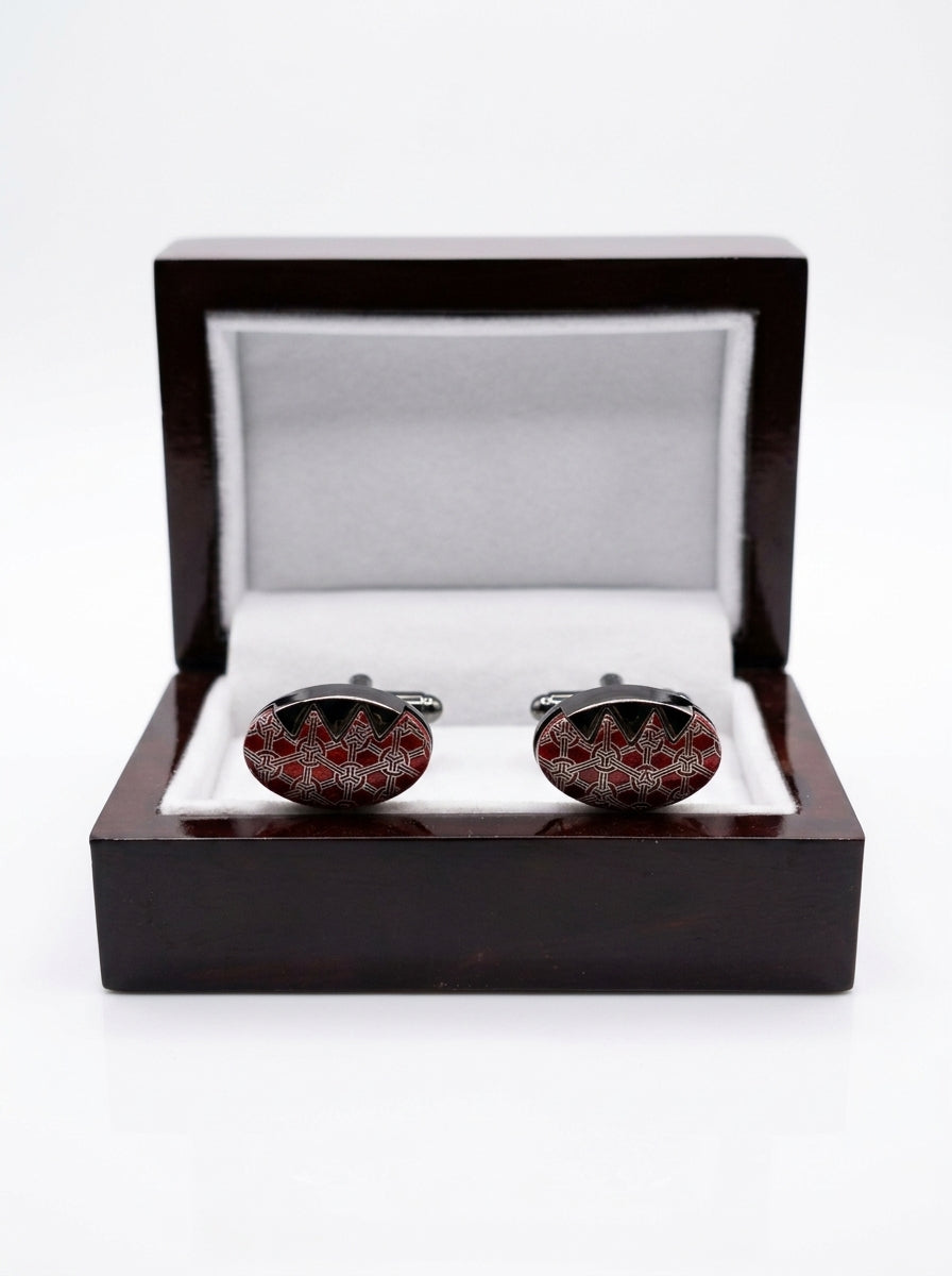 Cuflink with box